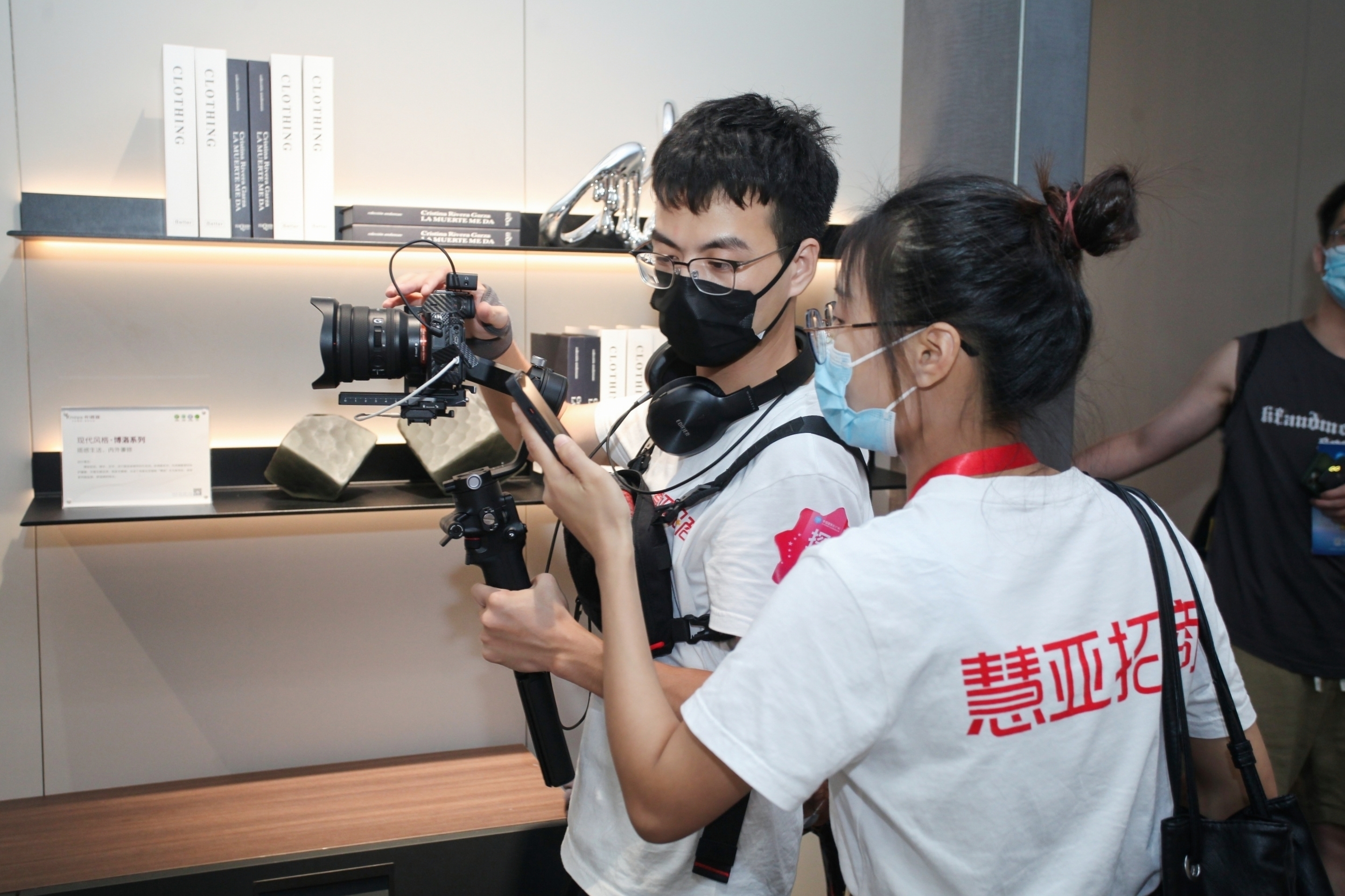卡诺亚新一代沉醉式休会展馆冷艳中国建博会（广州）